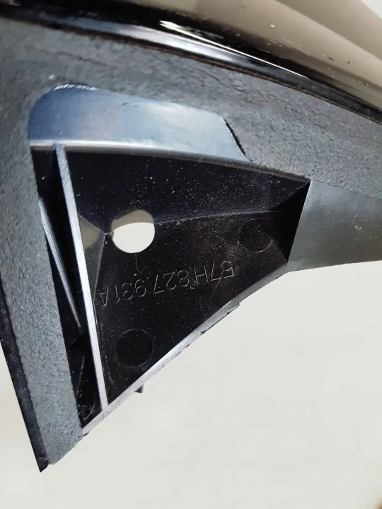 Skoda Kodiaq II Spoilerstrip OEM 57H827931A image 4