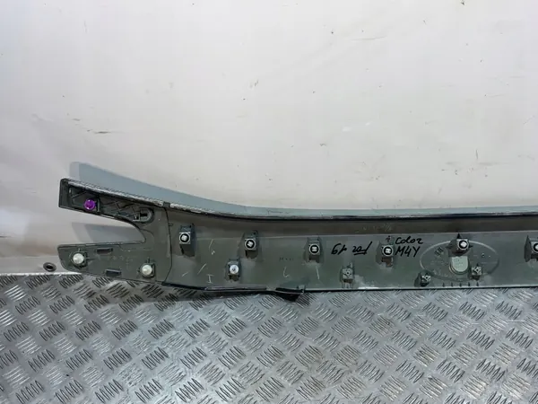 Tapicería maletero Subaru Forester OEM 91112SJ000 image 5