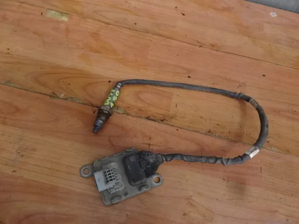 Sensor Lambda Renault OE para Dacia Duster II image 3