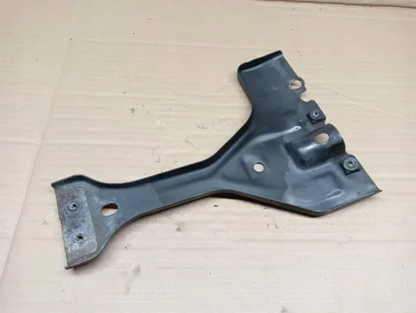 VW Tiguan 5N Huvenlås Stöd 2007-2016 5N0805567B image 2