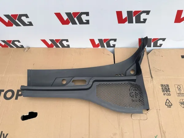 Panel de Parabrisas Izquierdo OEM 5FG819403B Cupra Formentor image 2