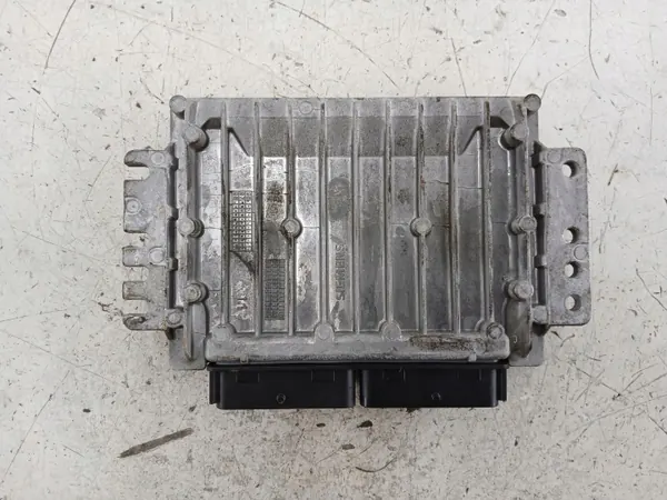 Controlador Motor Renault OEM 8200044453 - Usado image 3