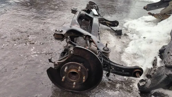 Hinterachse FREEMONT BELKA - Gebrauchtes Fiat OE image 4