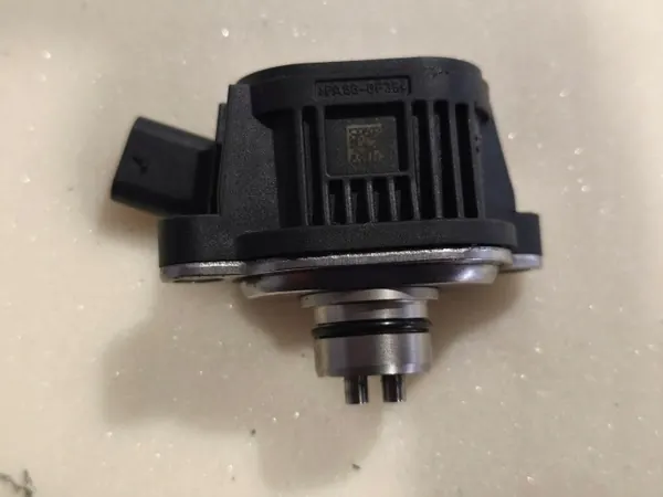 Válvula de vacío OEM 059906048G para 4.0 TDI image 6