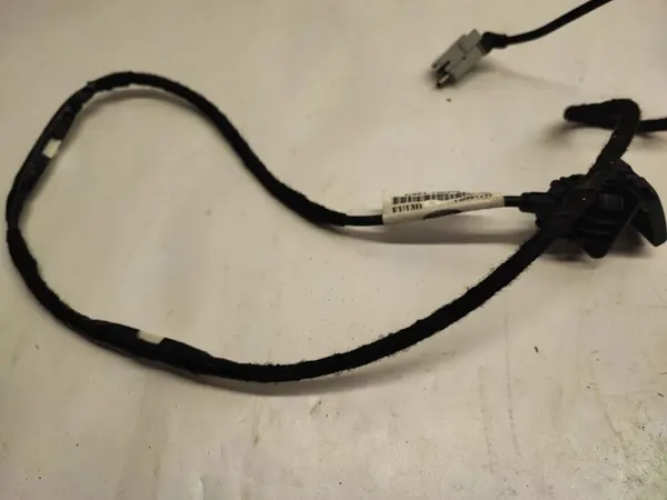 Prise USB Ford Explorer VI OEM GB5T14D202RA 2019 image 5