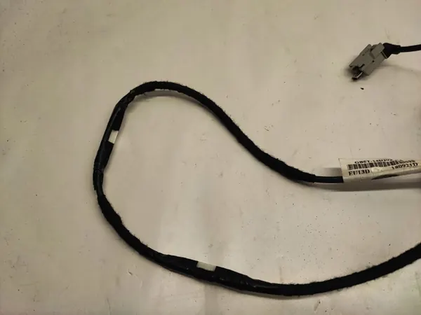 Prise USB Ford Explorer VI OEM GB5T14D202RA 2019 image 6