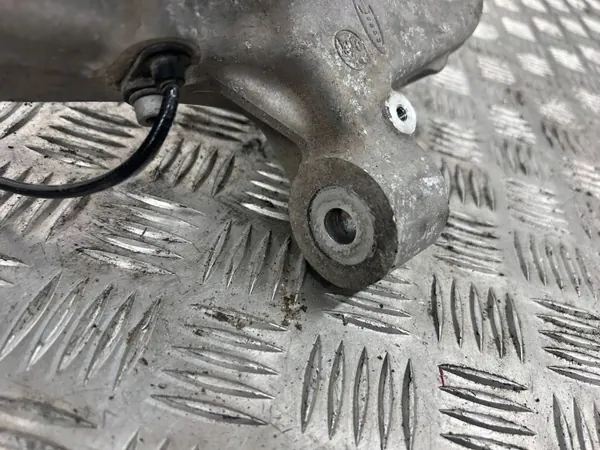 Framhjulsnav vänster sida OEM 00505631230 Alfa Romeo image 6