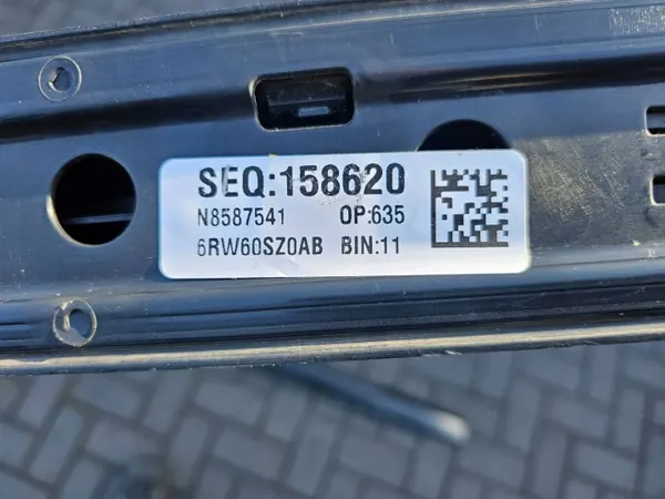 Jeep Grand Cherokee WL Barres de Toit OEM 6RW60SZ0AB image 6