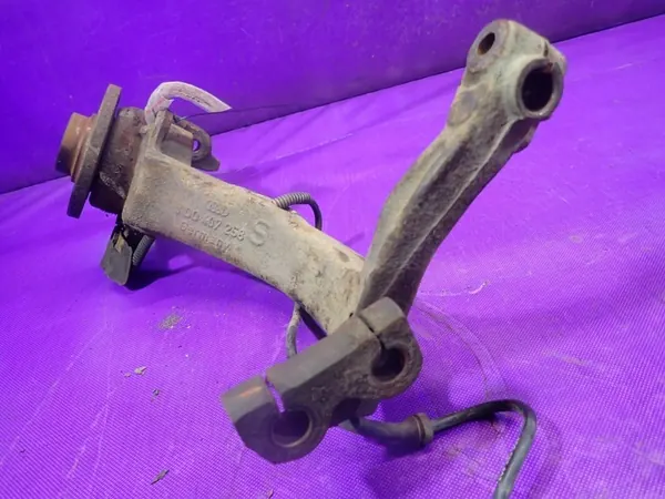AUDI A4 B5 94-99 Mozzo anteriore destro OEM 8D0407258S image 5