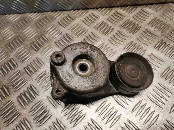 Mercedes-Benz Alternatorriemspanner OEM A6422001370 image 2