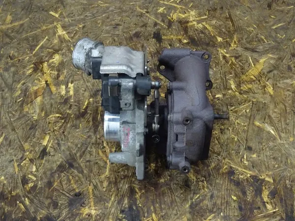 AUDI A4 B8 A5 A6 2.7 TDI Turboaggregat Ställdon 059145721G image 10