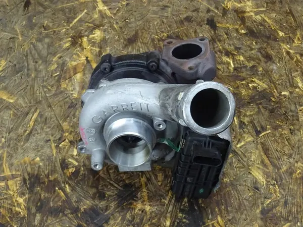 AUDI A4 B8 A5 A6 2.7 TDI Turboaggregat Ställdon 059145721G image 9
