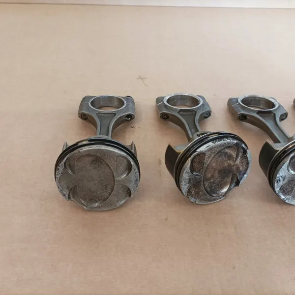 Piston et Bielle d'Occasion pour Alfa Romeo Giulia Quadrifoglio image 5