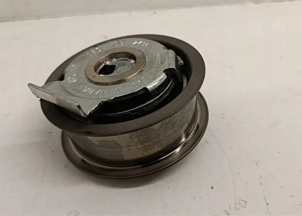 Spännare Audi A3 8P VW Seat Skoda 1.8 2.0 TFSI AXX image 2