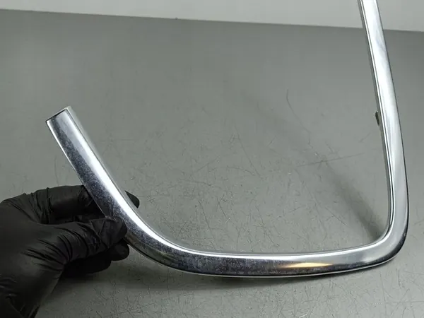 Maserati Levante 2018 Garniture de fenêtre latérale image 3