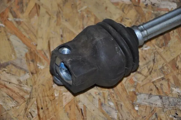 Tussenstuuras OEM 68245552AC image 3