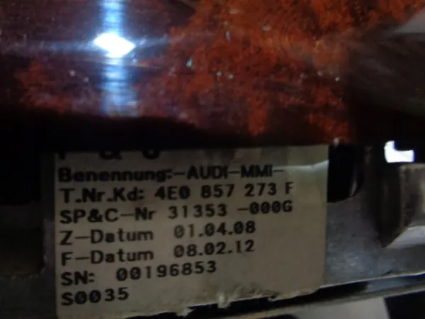 Audi Navigointilift 4E0857273F image 4