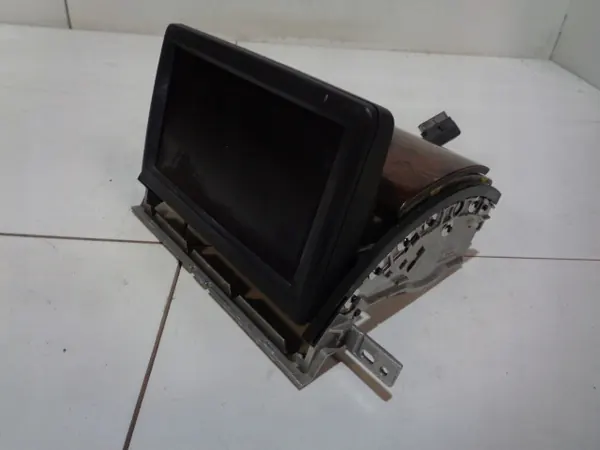 Audi Navigointilift 4E0857273F image 7