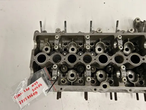 Culasse BMW OEM 778587609 pour E46 M47T 2.0 TD image 3