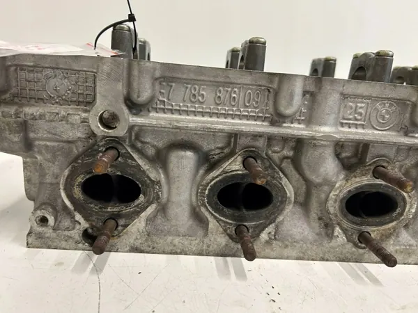 Culasse BMW OEM 778587609 pour E46 M47T 2.0 TD image 8
