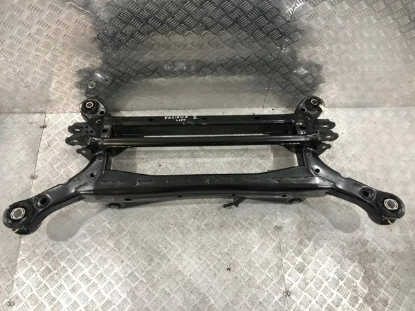Achterdrager OEM 68261559AG voor Chrysler Pacifica image 2