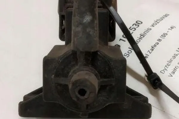 Elektromagnetisk ventil OPEL ZAFIRA B 1.7L diesel 2010 image 2