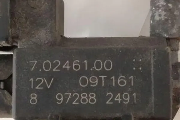 Elektromagnetisk ventil OPEL ZAFIRA B 1.7L diesel 2010 image 3