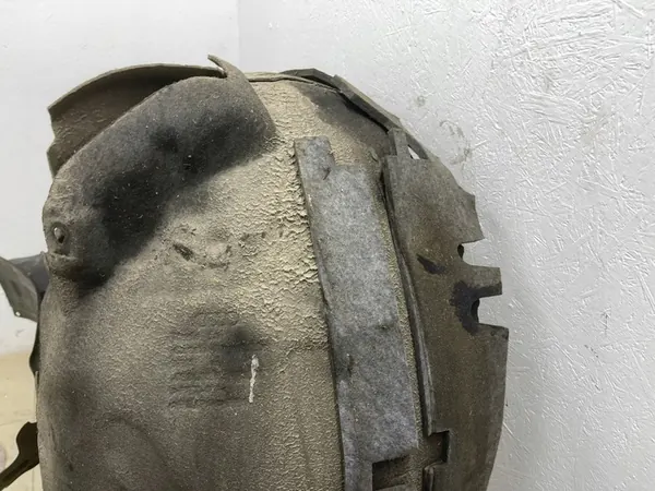 AUDI A7 C7 Front Right Wheel Arch 4G8853888J image 5