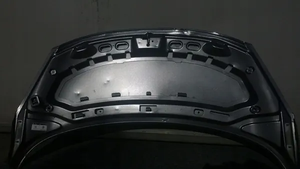 Motorhuv Peugeot 207 image 7