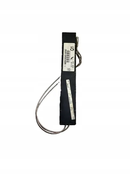 Mercedes-Benz Antennivahvistin OEM A2038208689 image 2
