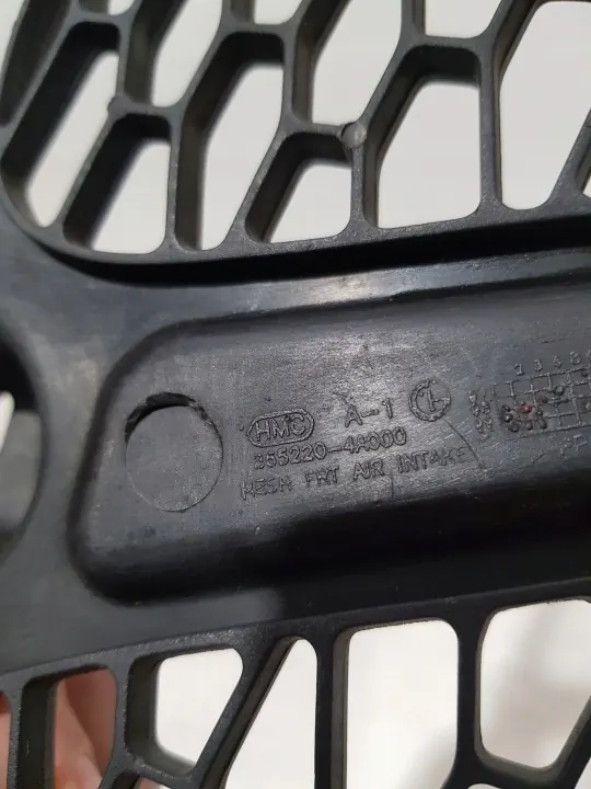 Etupään tuuletusritilä OEM 8652204A000 Hyundai H-1 image 3