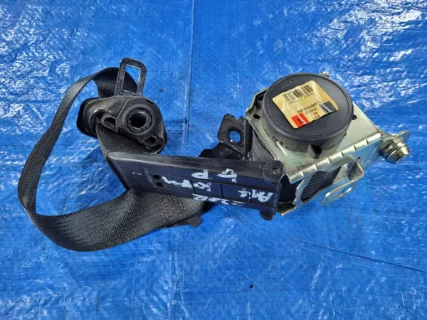 Opel Astra H Höger framsätesbälte OEM 13296211 image 3