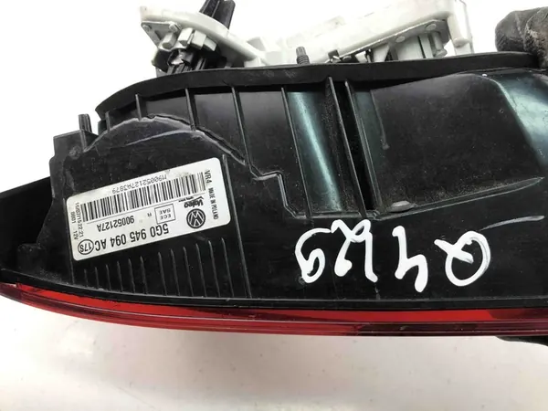Luz de maletero izquierda VW GOLF VII 5G0945094AC image 3