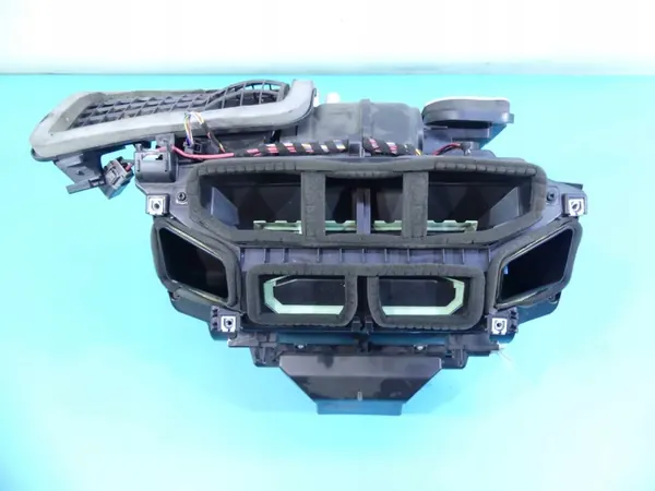 Verwarmingskern OEM 272707424R Renault Talisman image 3