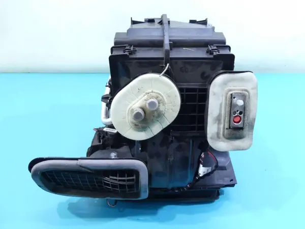 Verwarmingskern OEM 272707424R Renault Talisman image 6