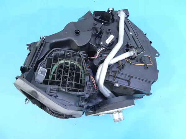 Verwarmingskern OEM 272707424R Renault Talisman image 7
