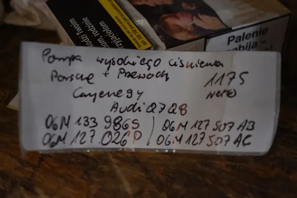 Hochdruckpumpe Porsche Cayenne Audi Q7 Q8 image 4