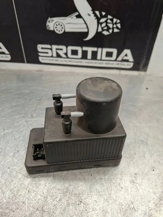 Bomba de Fechamento Central Mercedes-Benz C W203 OEM image 1