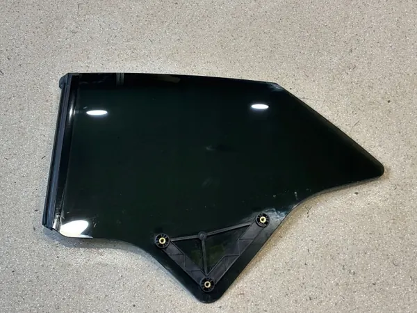 Gebrauchte Dunkle Linke Heckscheibe OEM A2386703100 Mercedes image 9