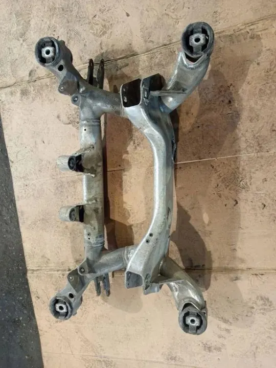 Essieu arrière BMW 6750555 pour E65 3.0D image 5
