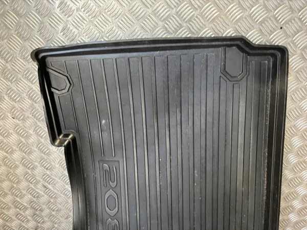 Kofferraummatte OEM 1648406680 für Corsa F image 4