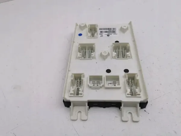 Maserati Komfortmodul OEM 68226670AA för Ghibli image 4