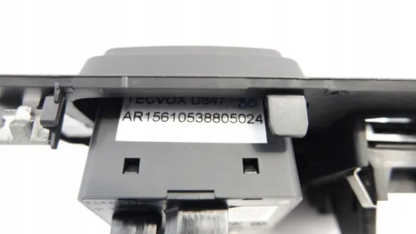 Panel SD USB AUX Alfa Romeo Giulietta OEM 15610538805024 image 3