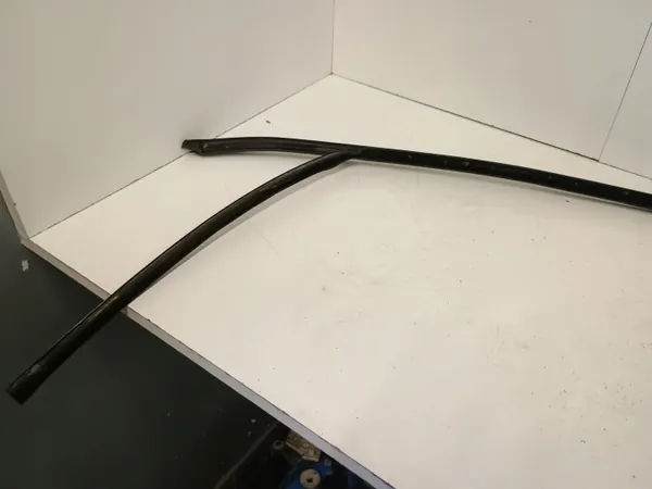 Carril Guia OEM 8E0837440AL - Peça Audi Usada image 3