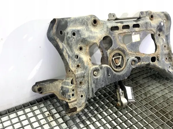 Moottorin Kiinnike OEM 5Q0199315R VW Golf VII 115hv image 3