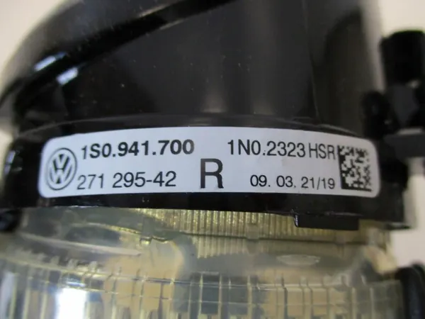 Farol Halógeno VW UP 1S0 Direito image 7