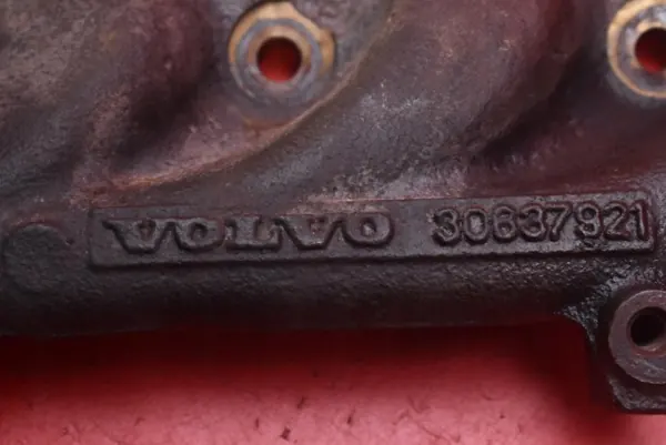 Pakoputken keräin OEM 30637921 Volvo XC90:lle image 8