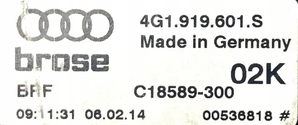 OEM 4G8857346 MMI-näytön kiinnikekehys Audi A6 A7 image 3