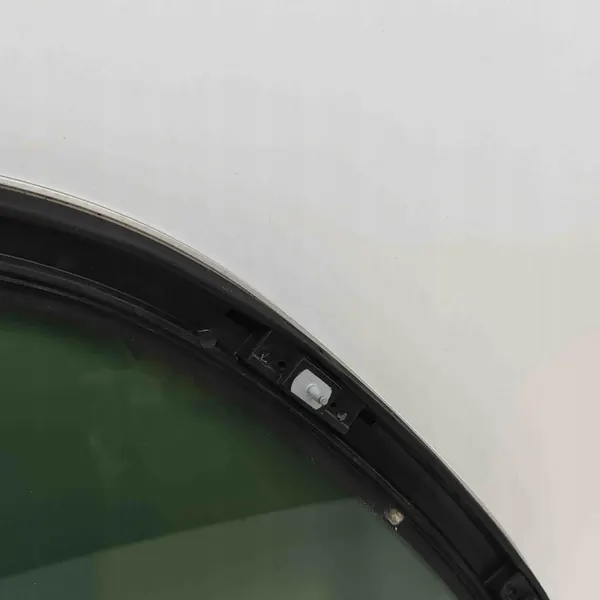 Vitre arrière droite Porsche Cayenne 9PA OEM 7L5845298 image 5