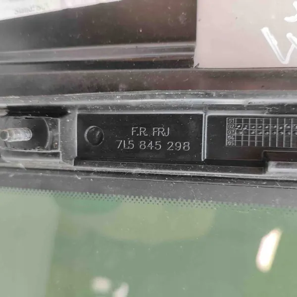 Vitre arrière droite Porsche Cayenne 9PA OEM 7L5845298 image 7